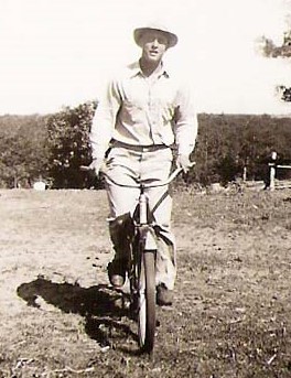 Bob Bike 1946 001